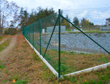 Montáž svařovaného pletiva Multiplast – Hradec u Stoda Montáž svařovaného pletiva Multiplast – Hradec u Stoda